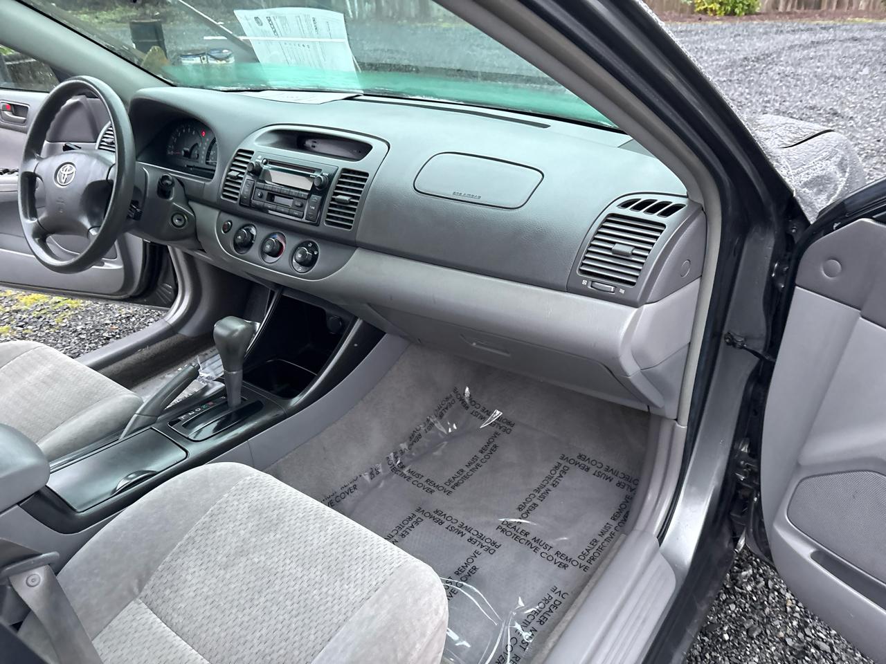 Toyota Camry LE 2002