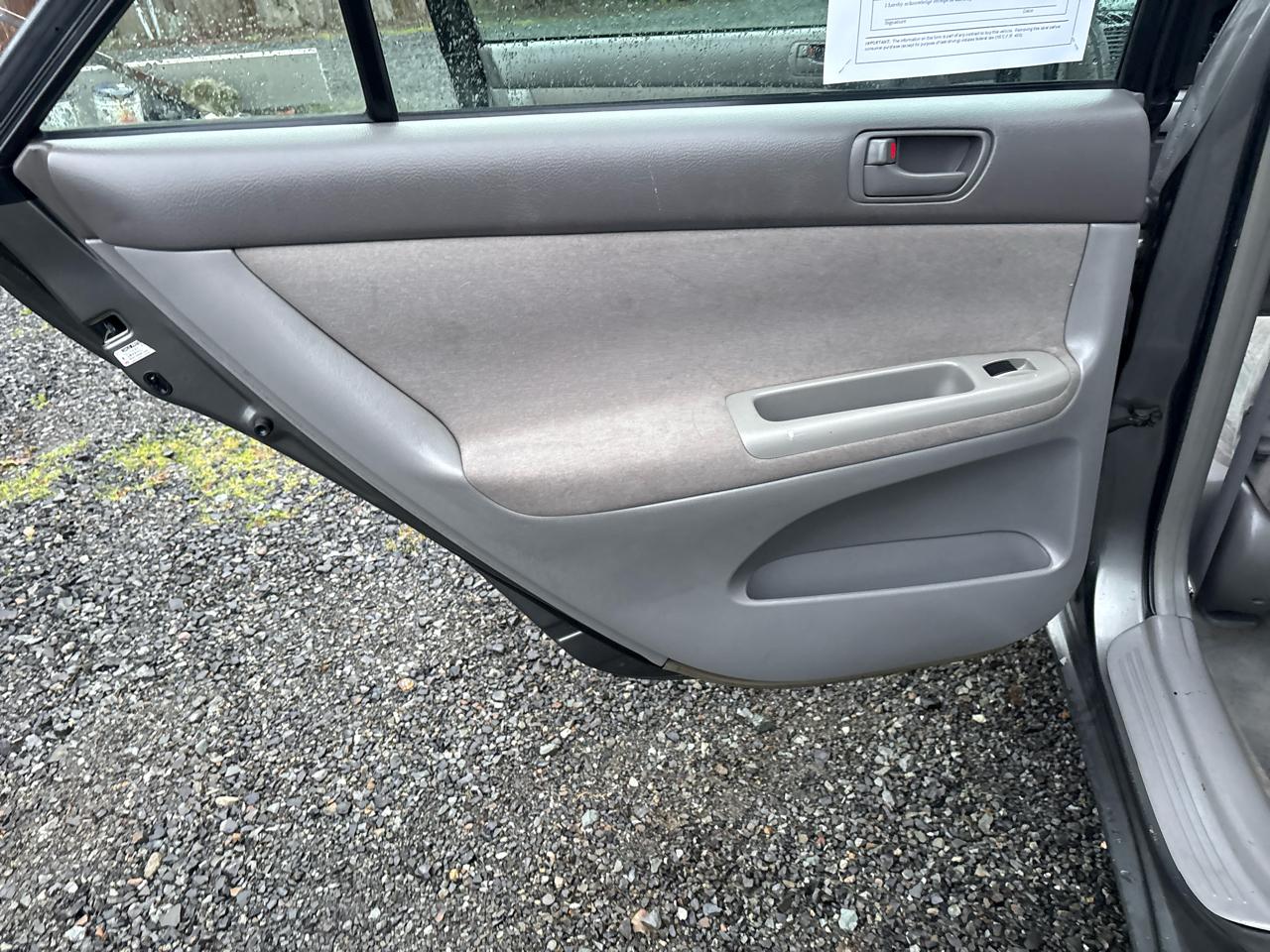 Toyota Camry LE 2002