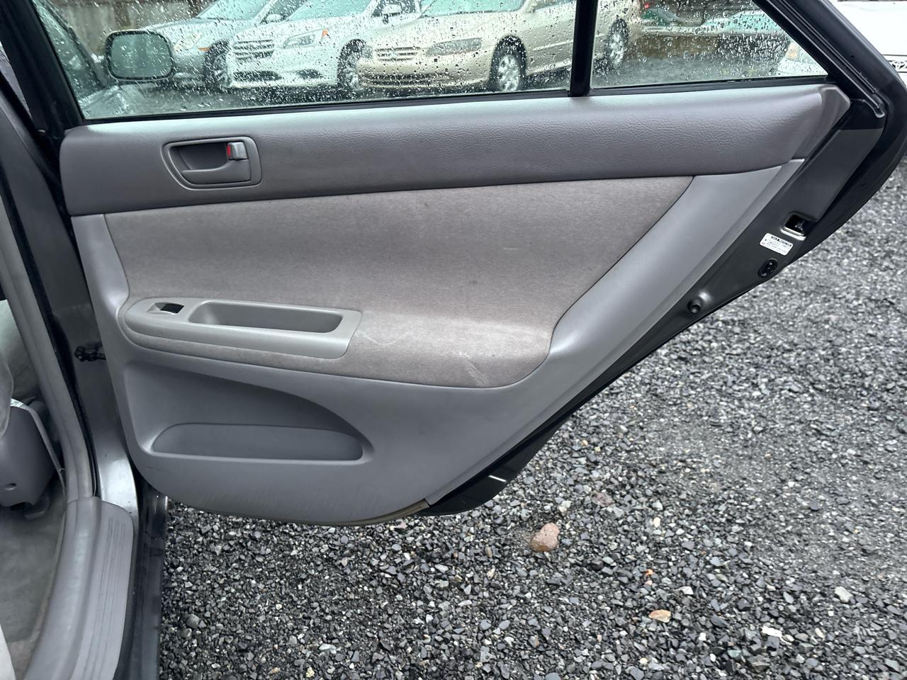 Toyota Camry LE 2002