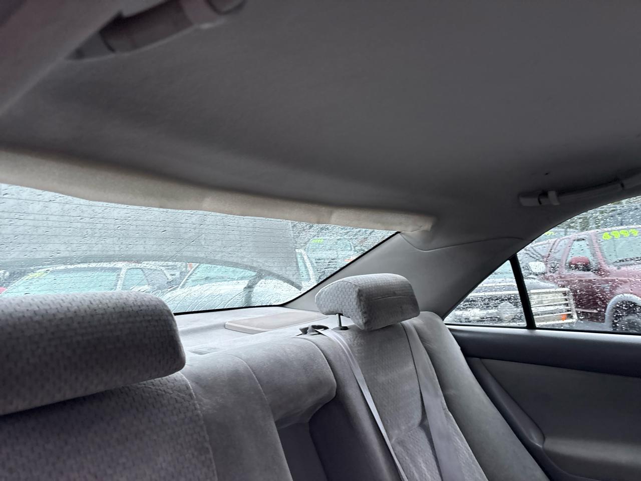 Toyota Camry LE 2002