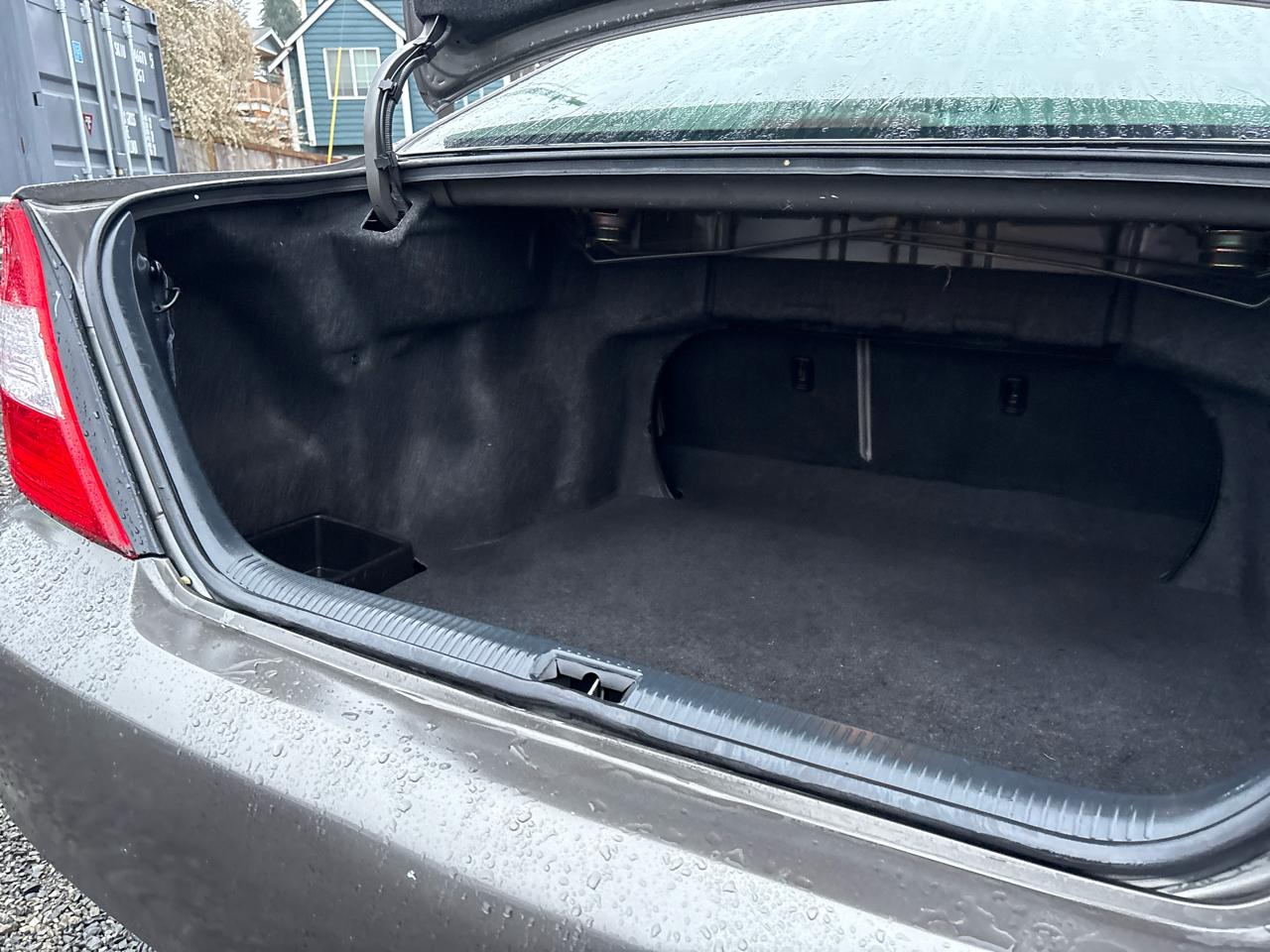 Toyota Camry LE 2002