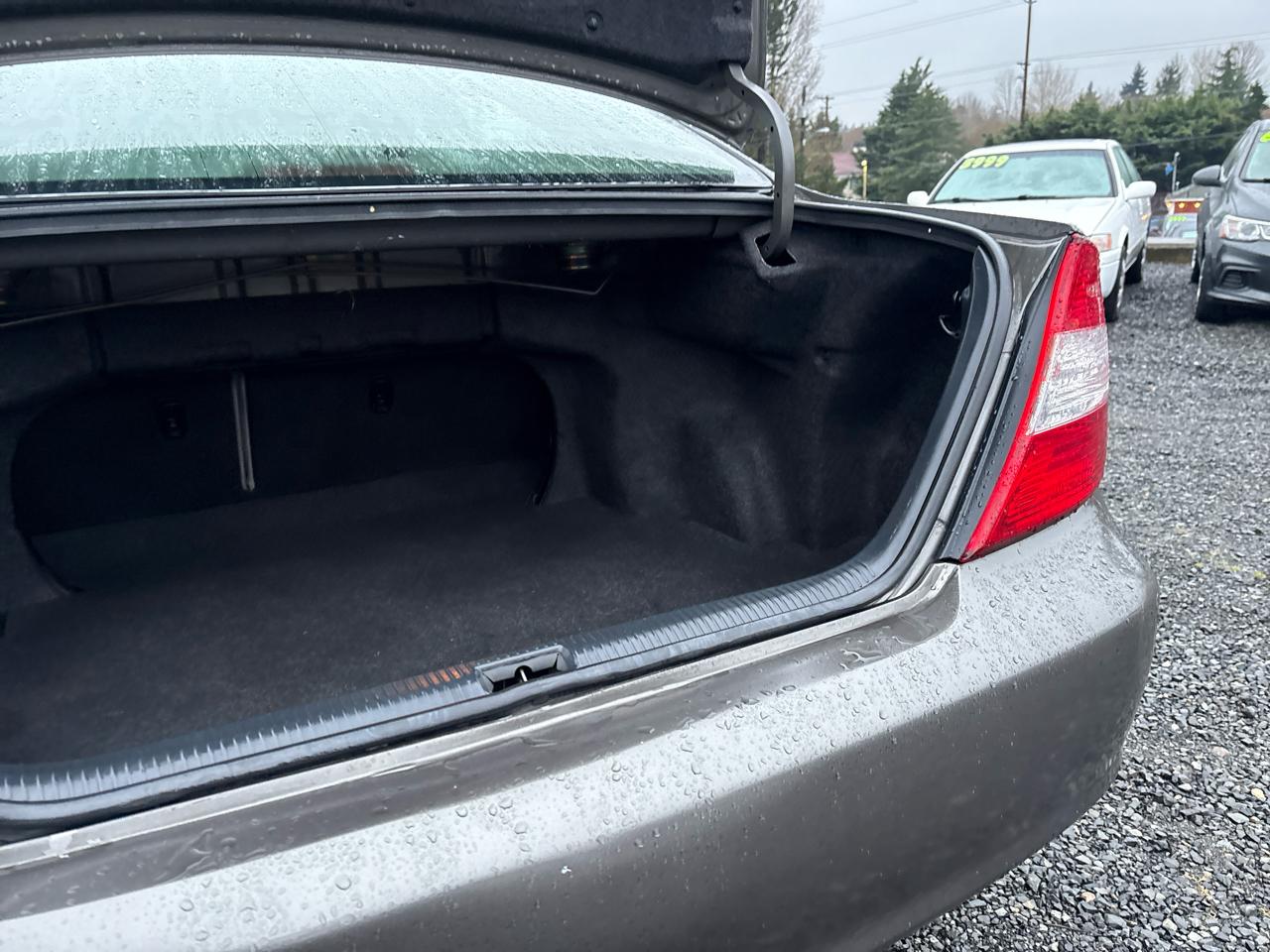 Toyota Camry LE 2002