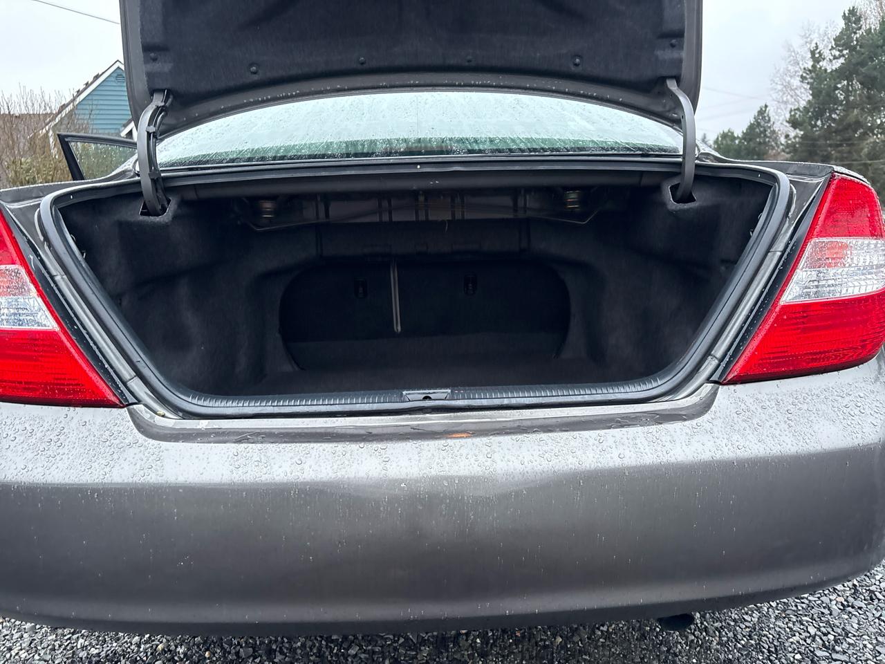 Toyota Camry LE 2002