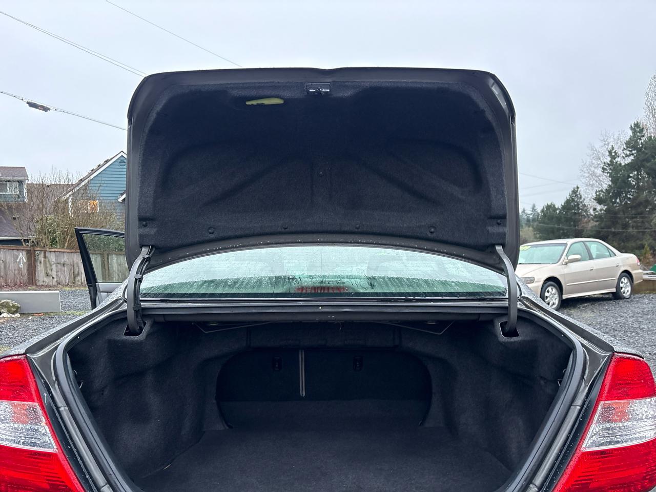 Toyota Camry LE 2002