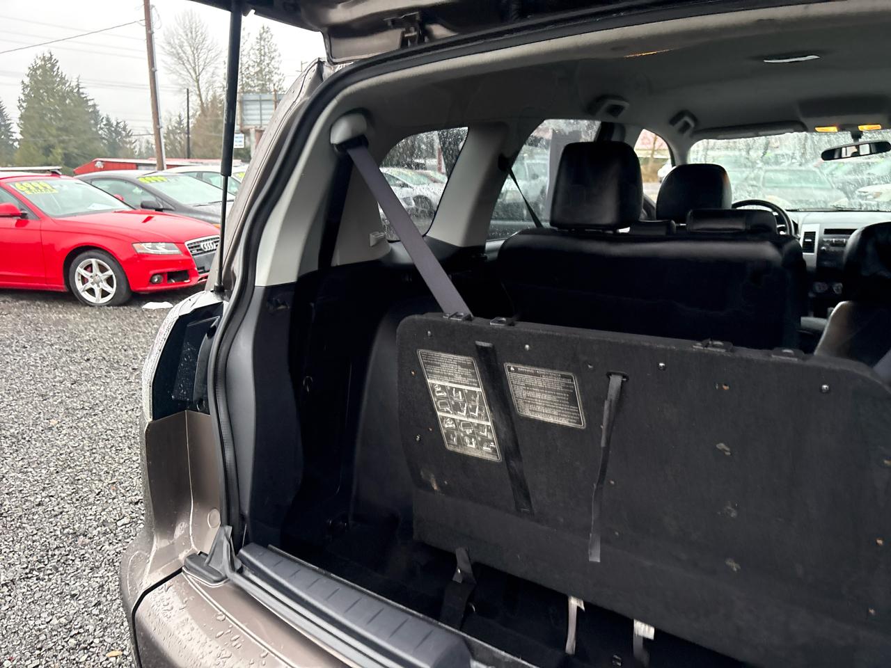 Mitsubishi Outlander SE 2WD 2011