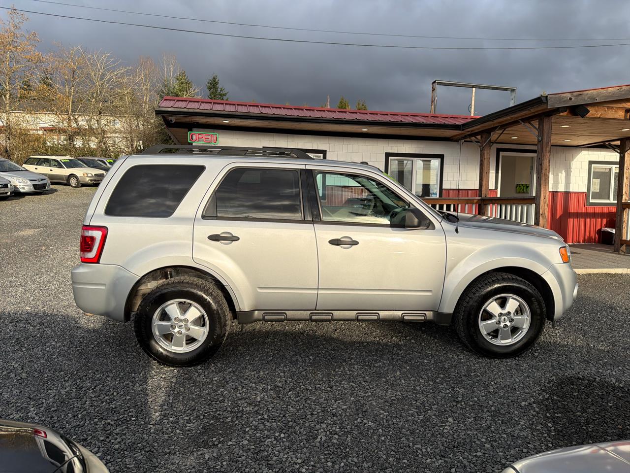 Ford Escape XLT 4WD 2012