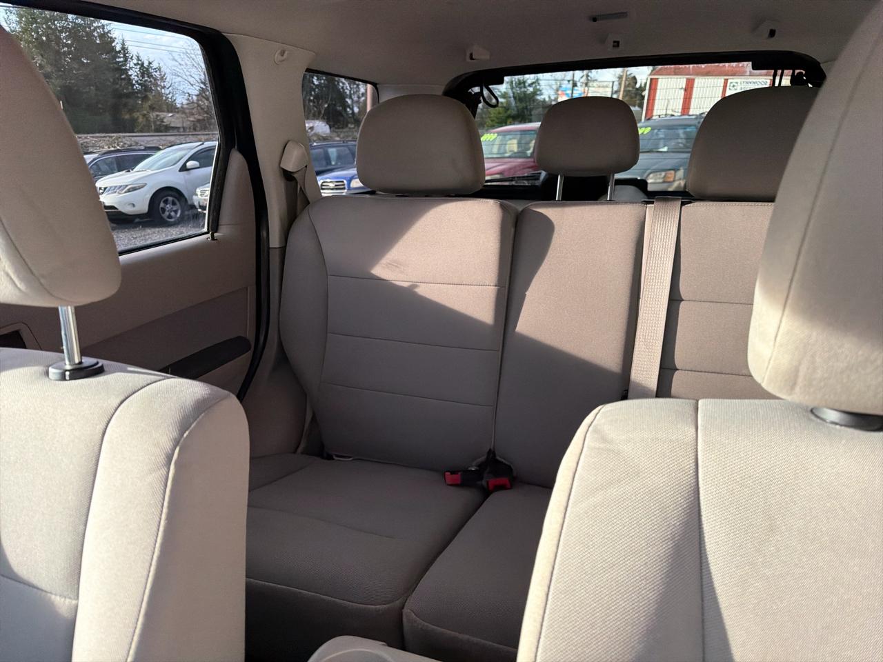 Ford Escape XLT 4WD 2012