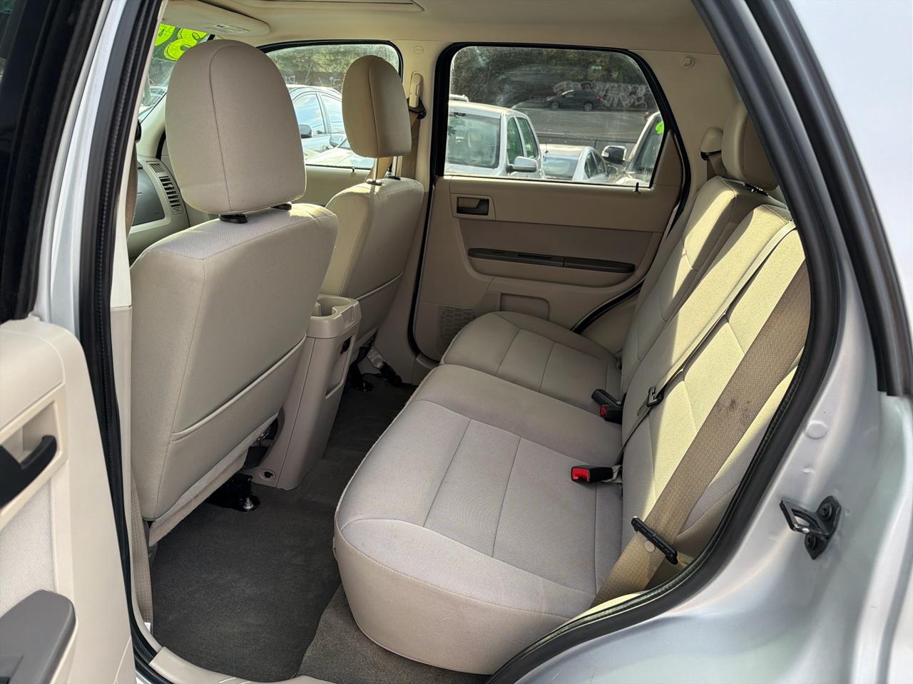 Ford Escape XLT 4WD 2012