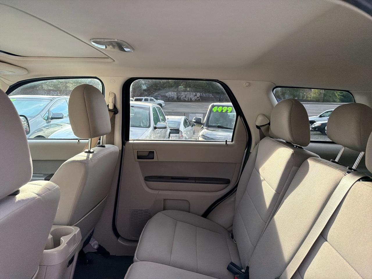 Ford Escape XLT 4WD 2012