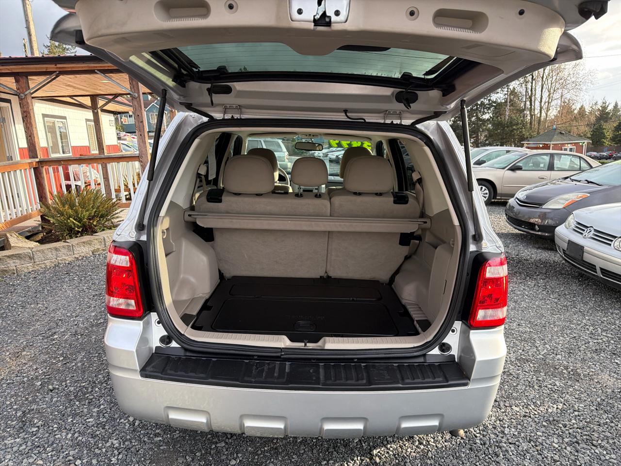 Ford Escape XLT 4WD 2012