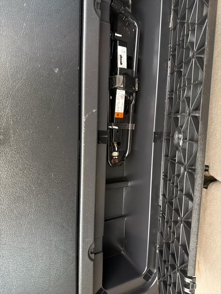 Ford Escape XLT 4WD 2012