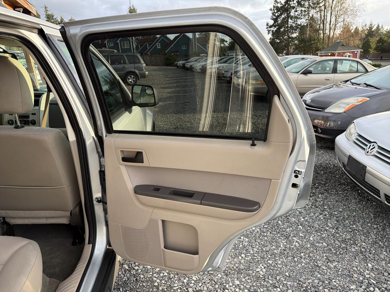 Ford Escape XLT 4WD 2012