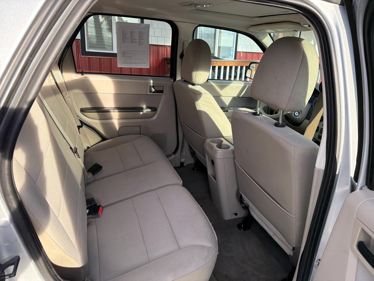 Ford Escape XLT 4WD 2012