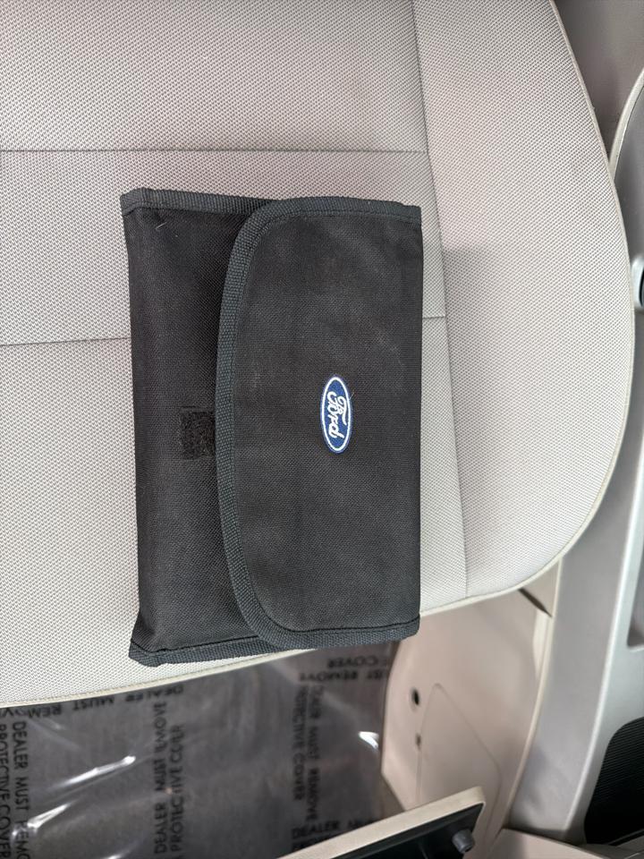 Ford Escape XLT 4WD 2012