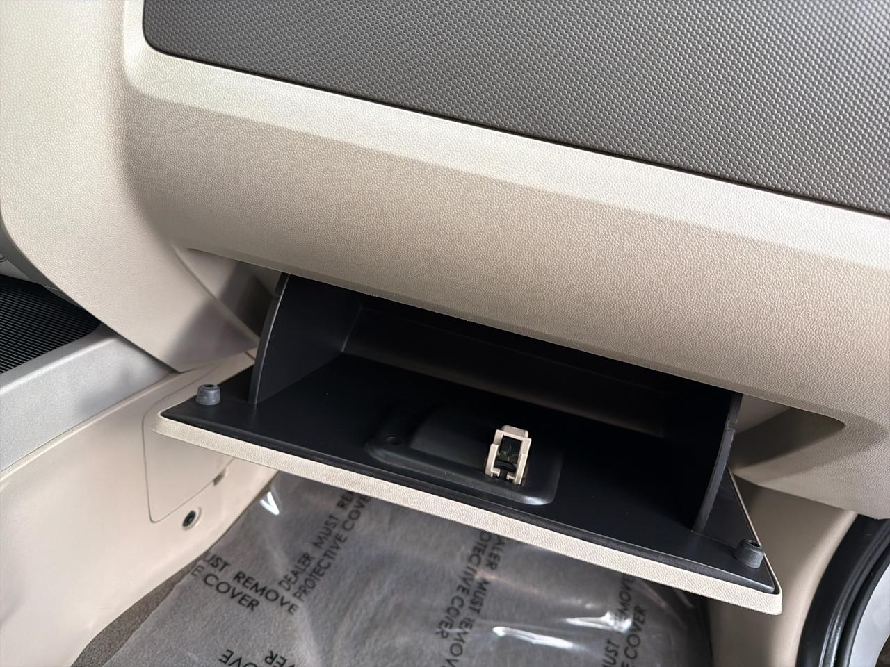 Ford Escape XLT 4WD 2012