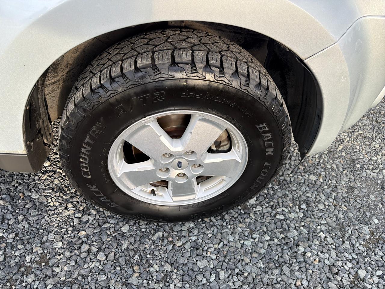 Ford Escape XLT 4WD 2012