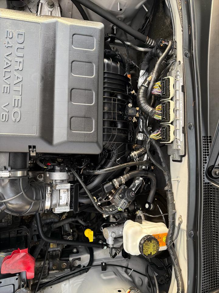 Ford Escape XLT 4WD 2012