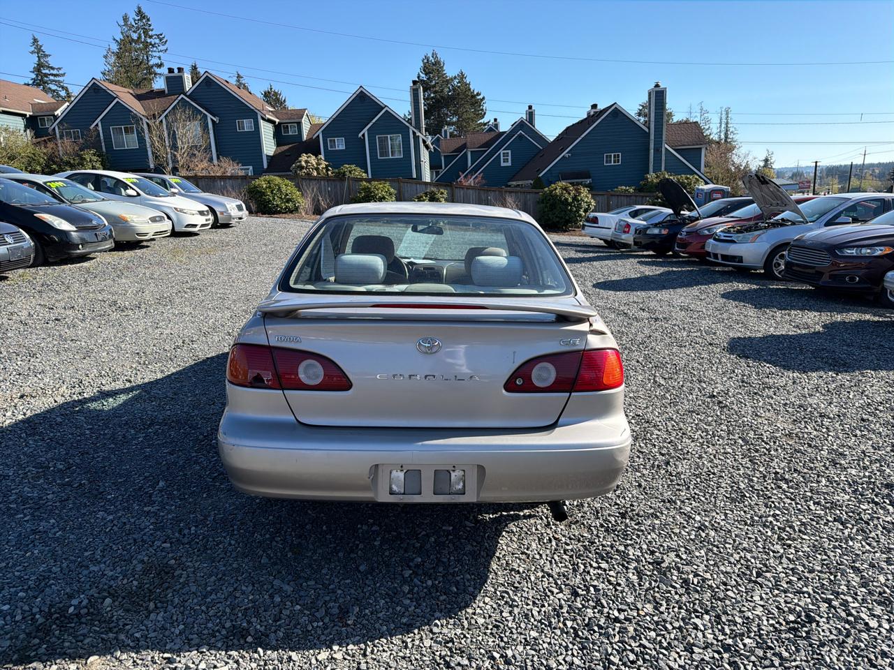 Toyota Corolla CE 2002