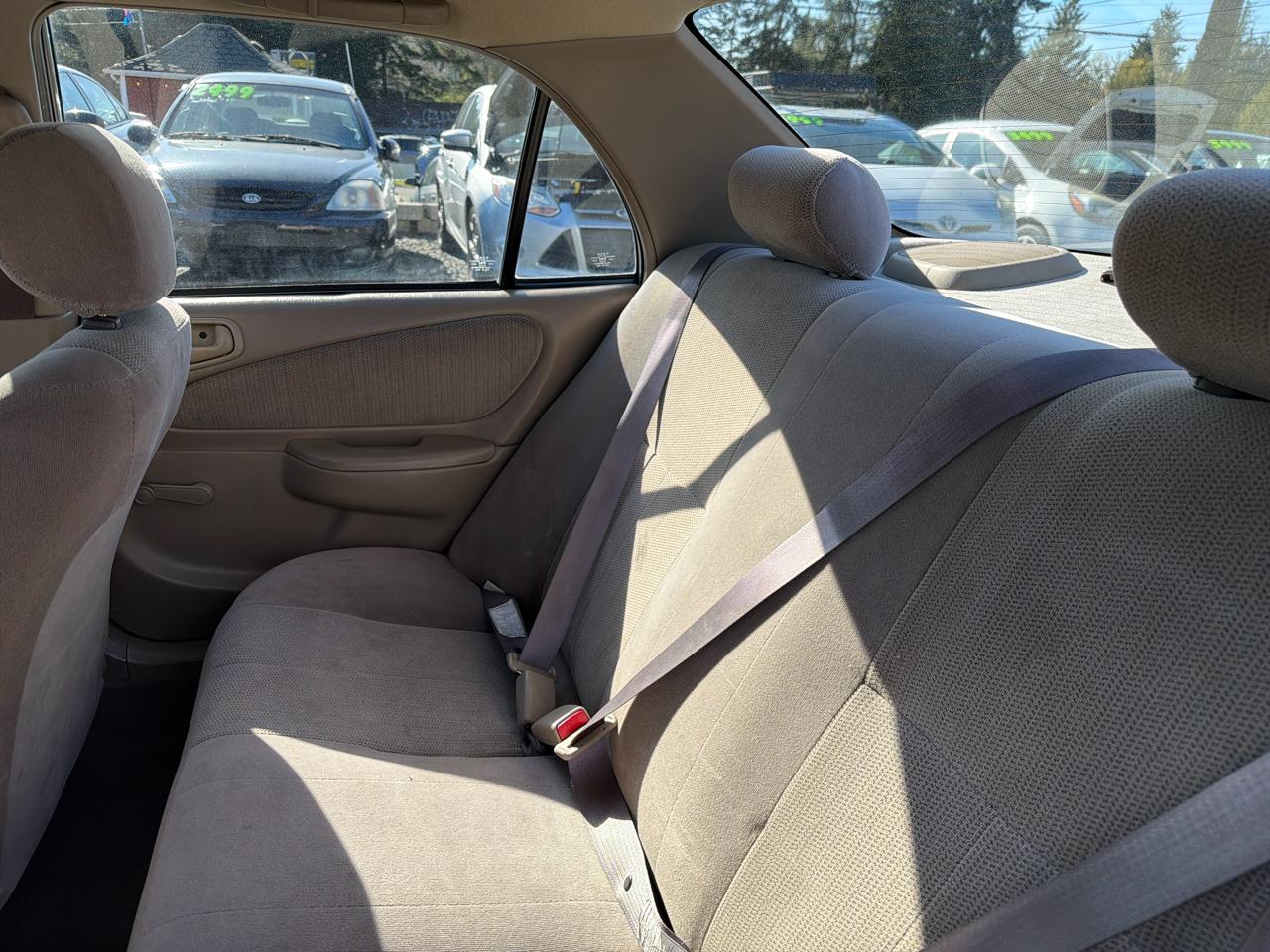 Toyota Corolla CE 2002