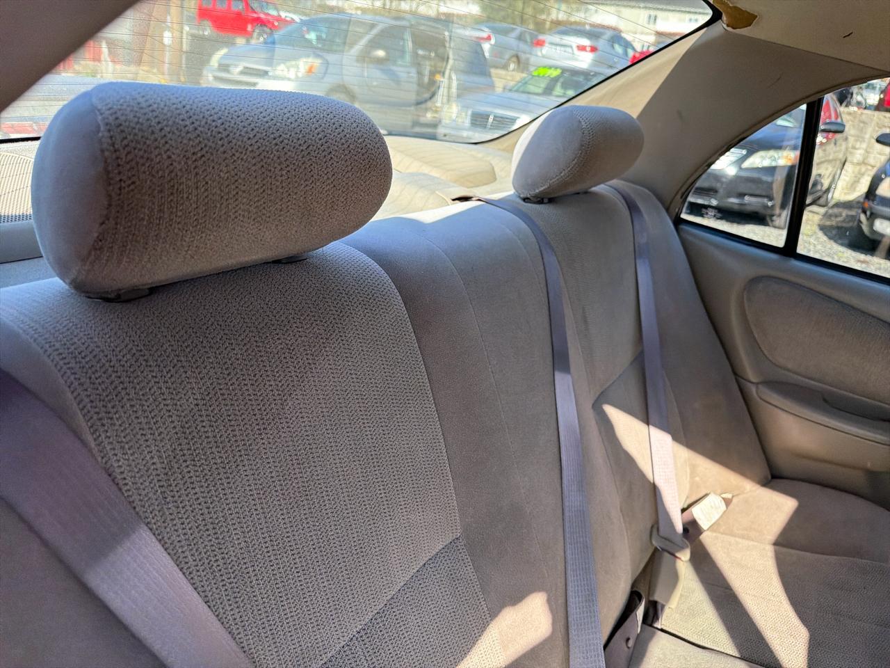 Toyota Corolla CE 2002