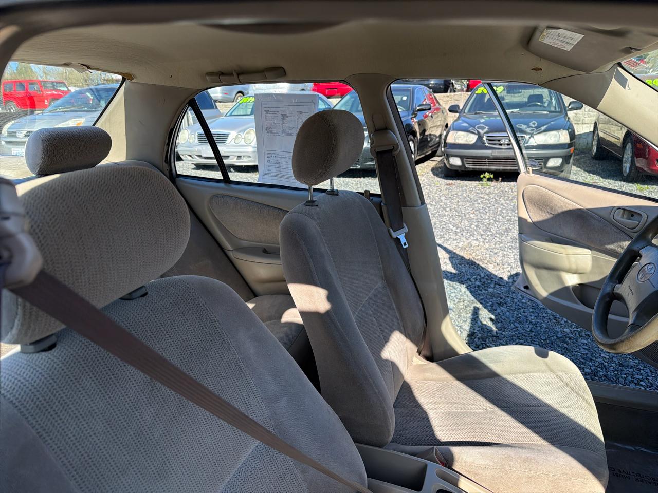 Toyota Corolla CE 2002