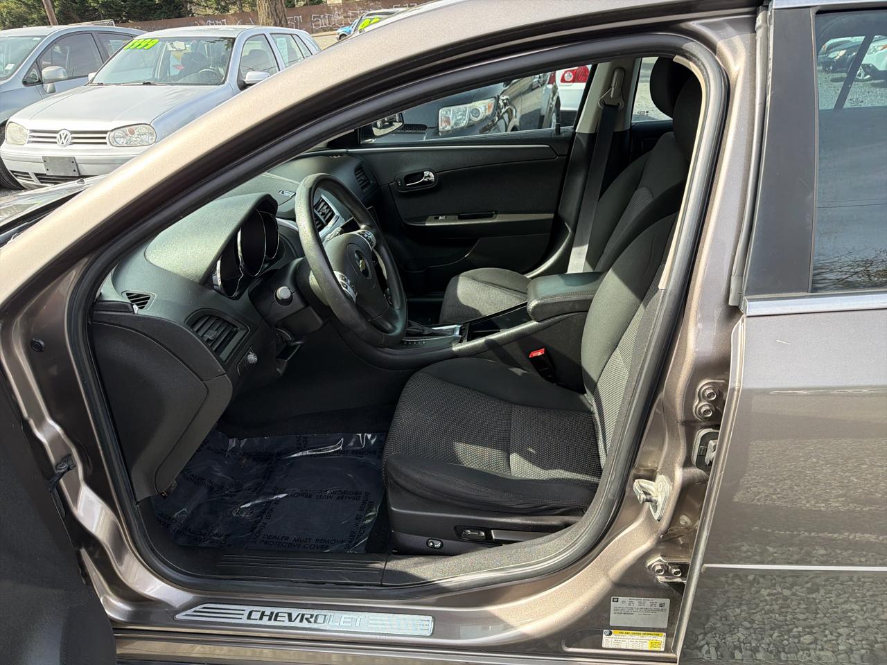 Chevrolet Malibu 1LT 2011