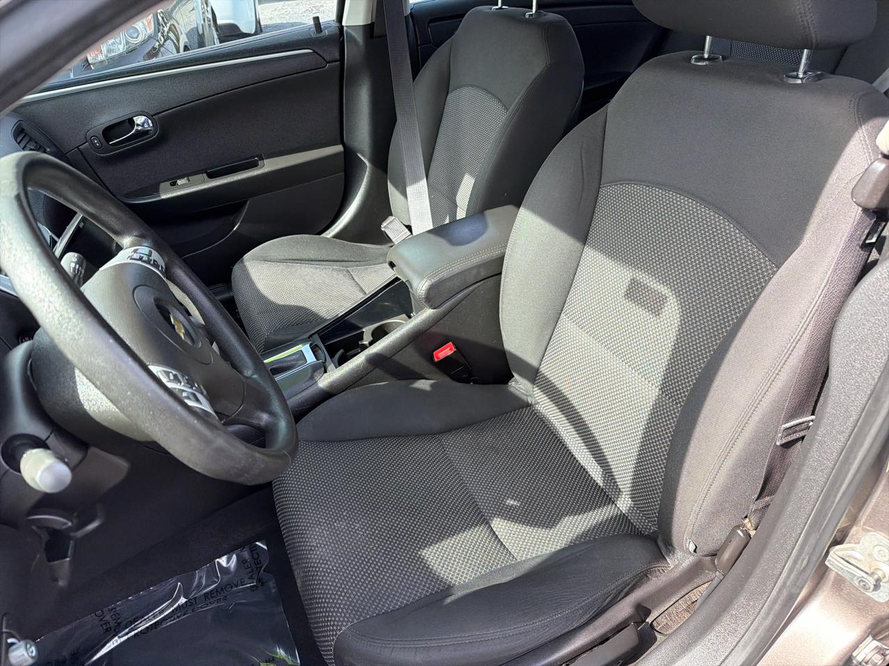 Chevrolet Malibu 1LT 2011