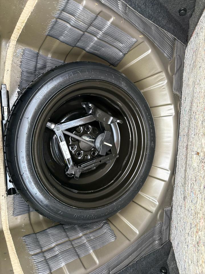 Chevrolet Malibu 1LT 2011