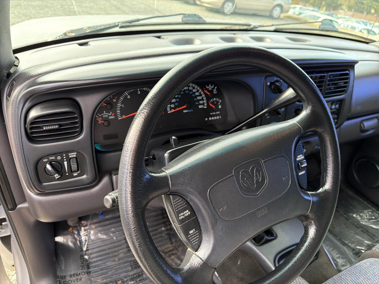 Dodge Dakota Club Cab 4WD 1999