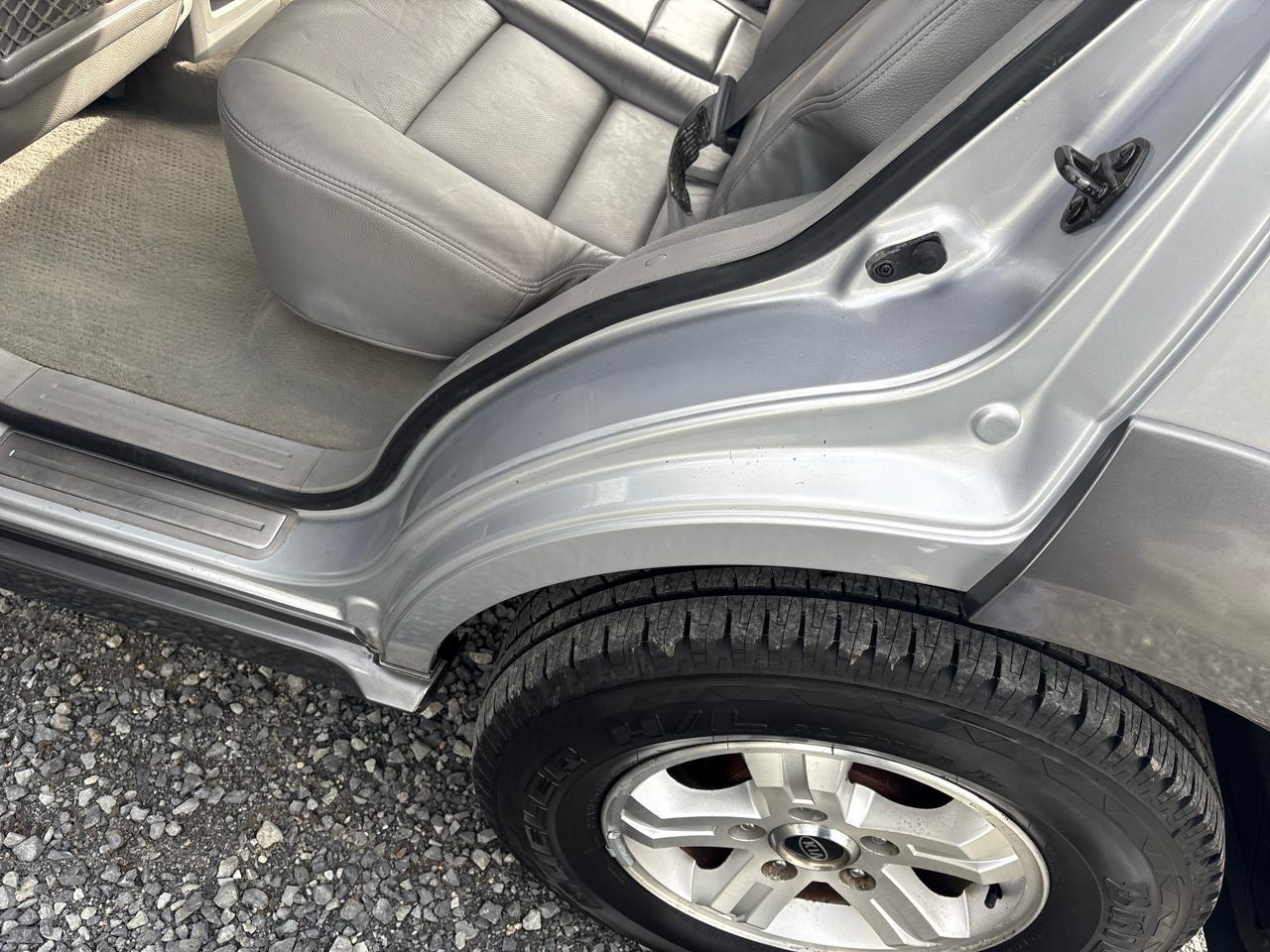 Kia Sorento LX 2WD 2005