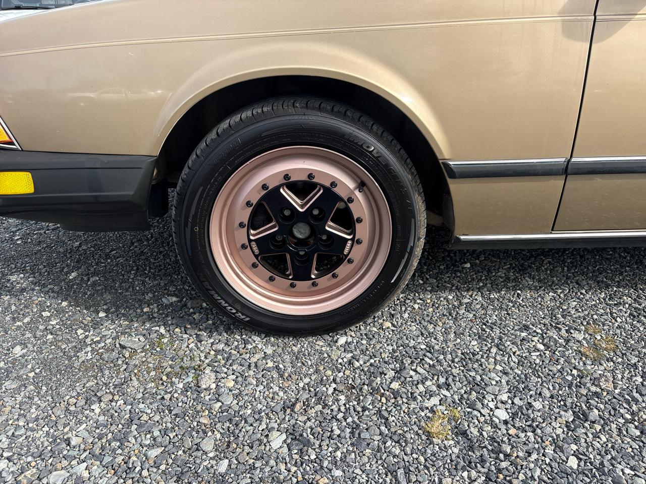 BMW 6-Series Gran Coupe  1980