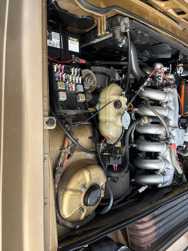 BMW 6-Series Gran Coupe  1980