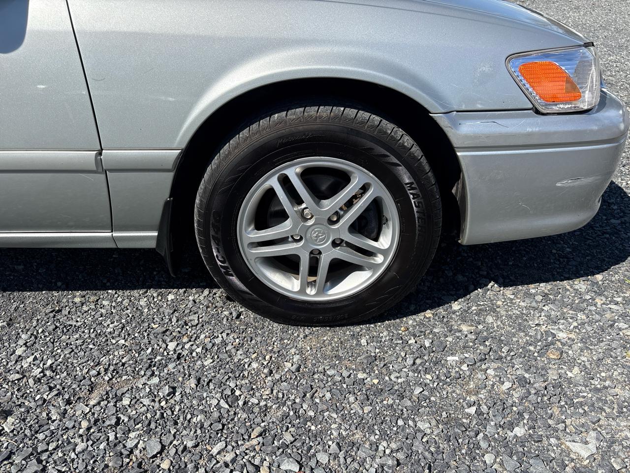 Toyota Camry CE 2001