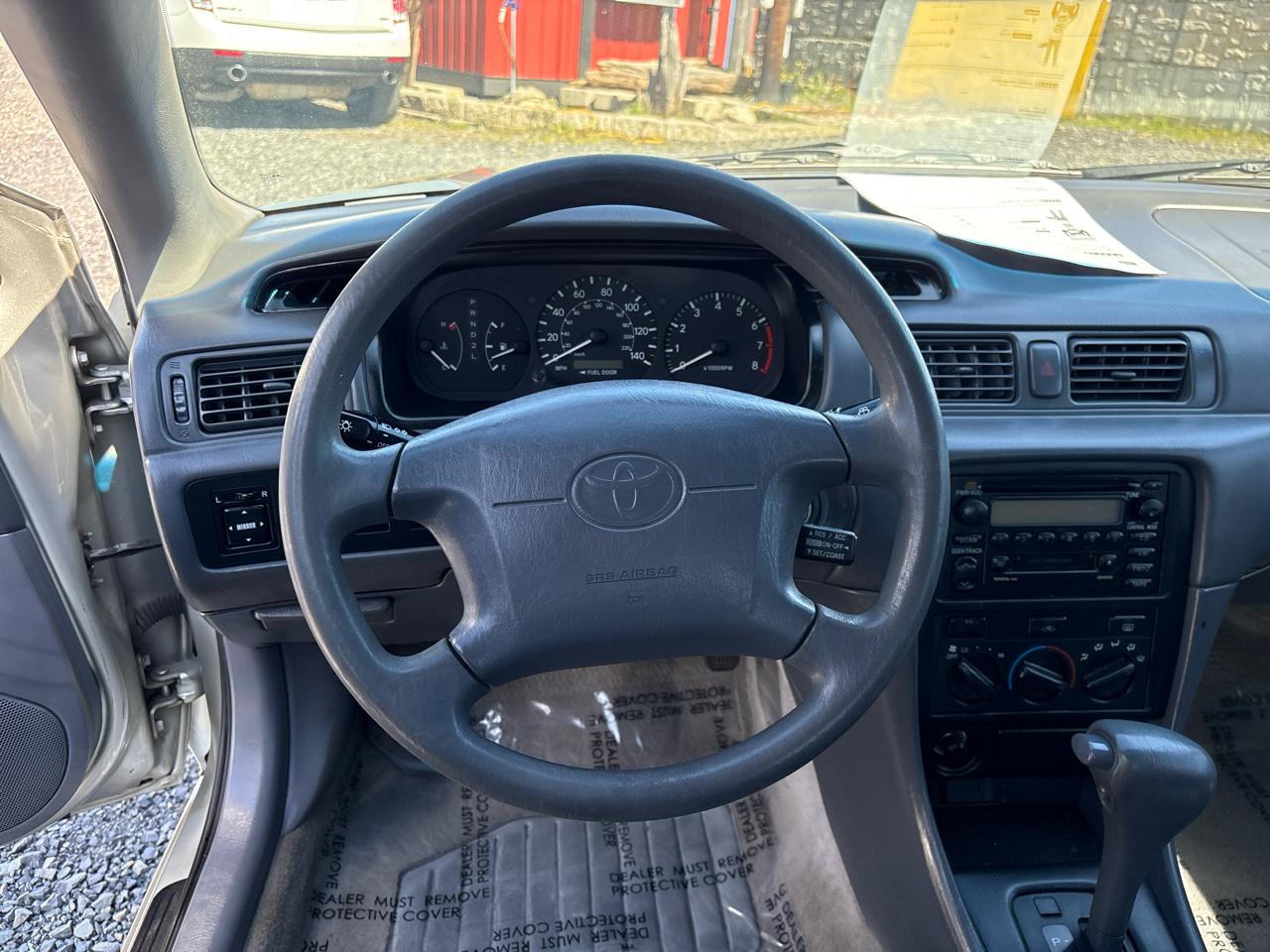 Toyota Camry CE 2001