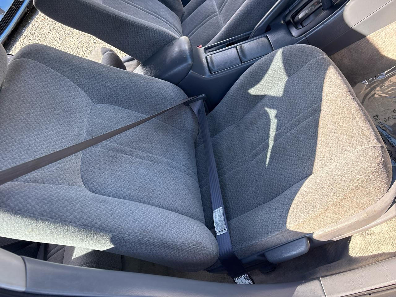 Toyota Camry CE 2001