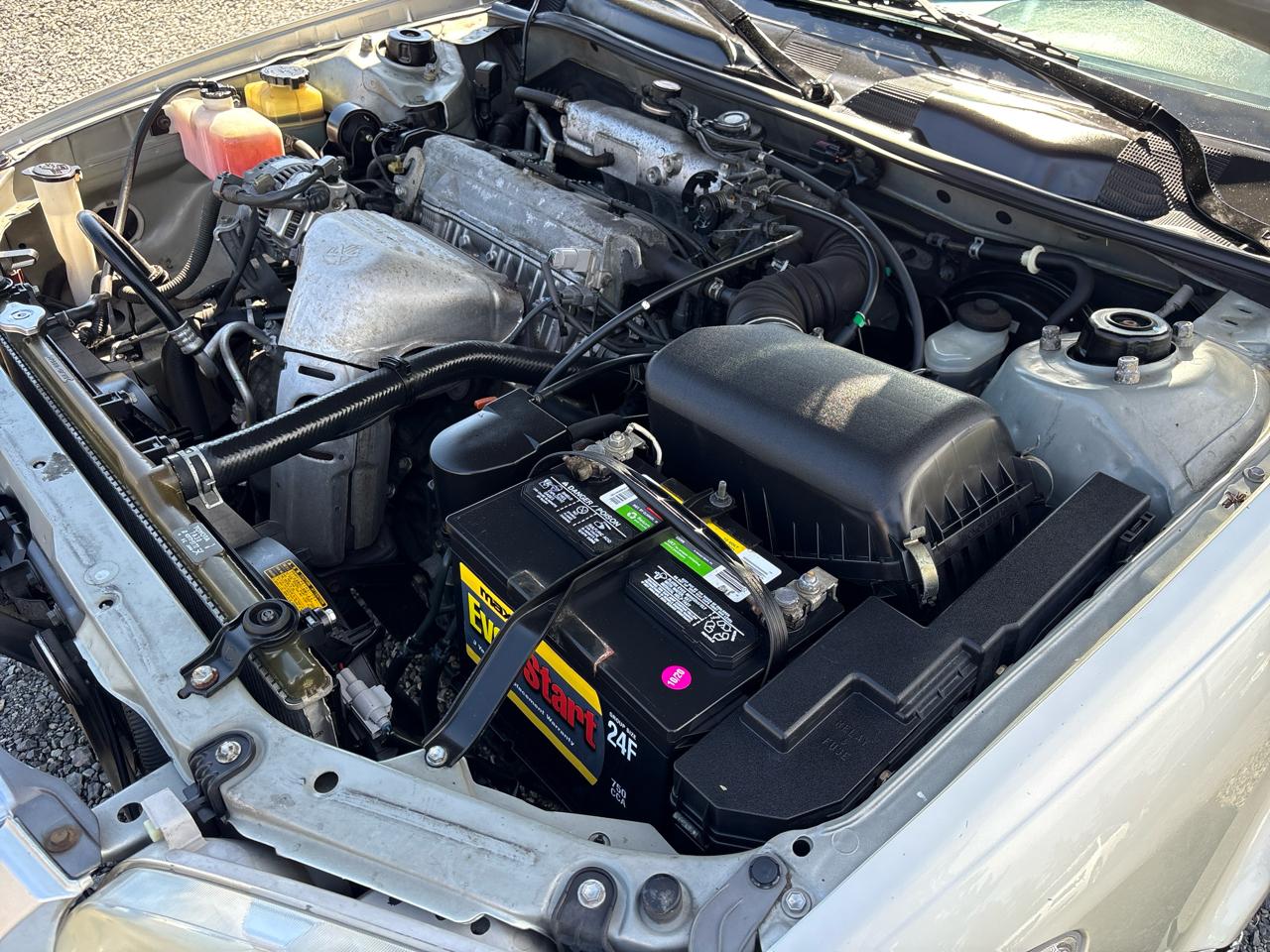 Toyota Camry CE 2001