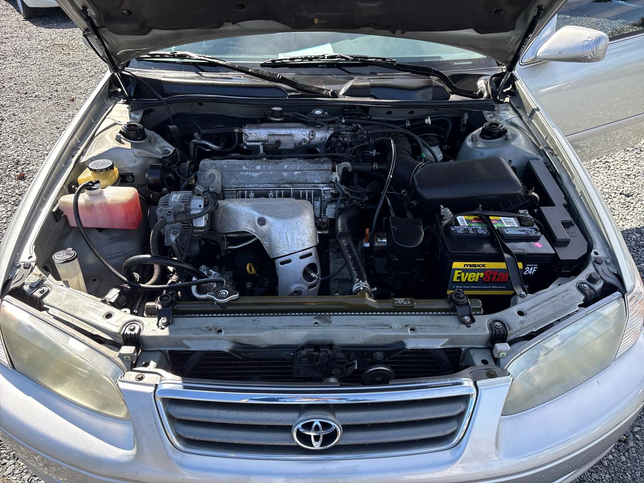 Toyota Camry CE 2001