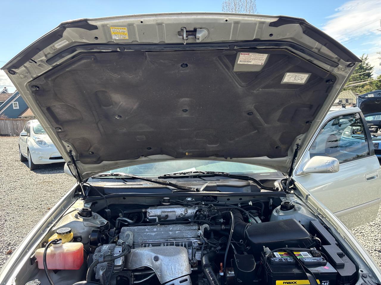 Toyota Camry CE 2001