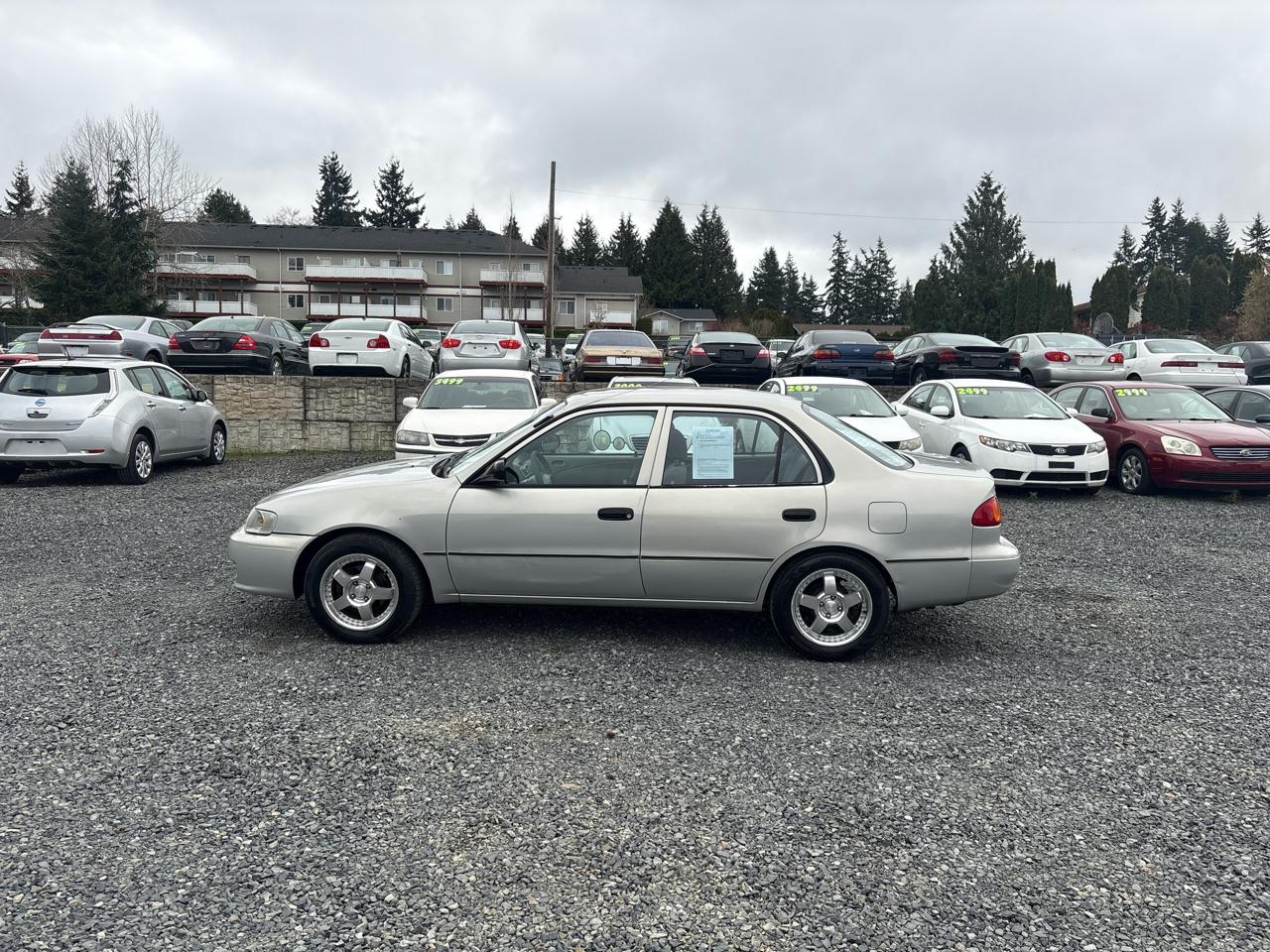 Toyota Corolla CE 2002