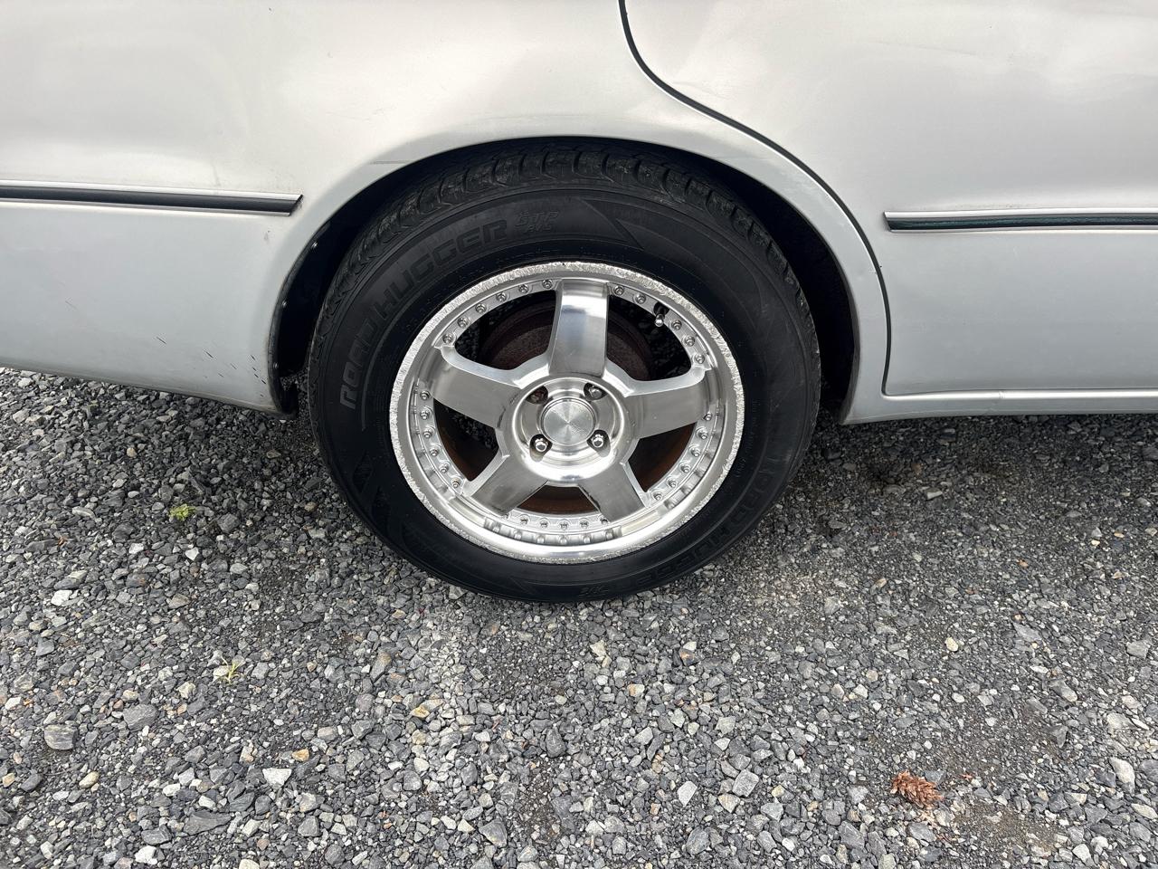 Toyota Corolla CE 2002