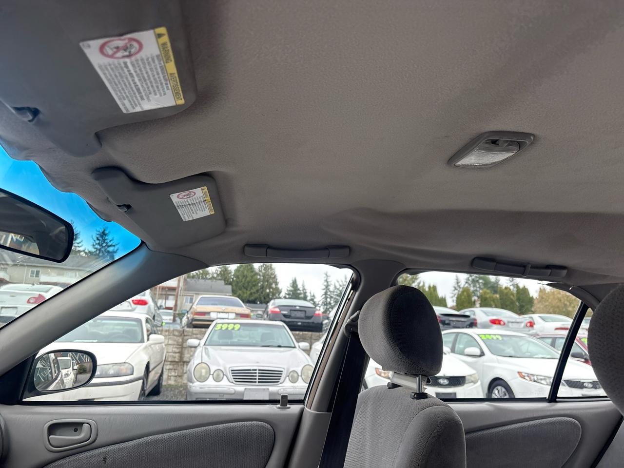 Toyota Corolla CE 2002