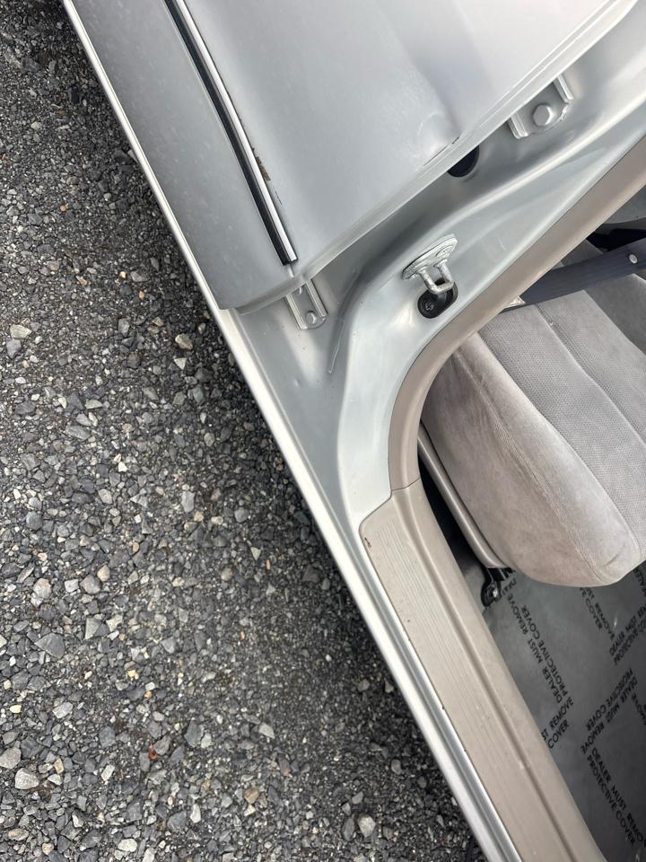 Toyota Corolla CE 2002