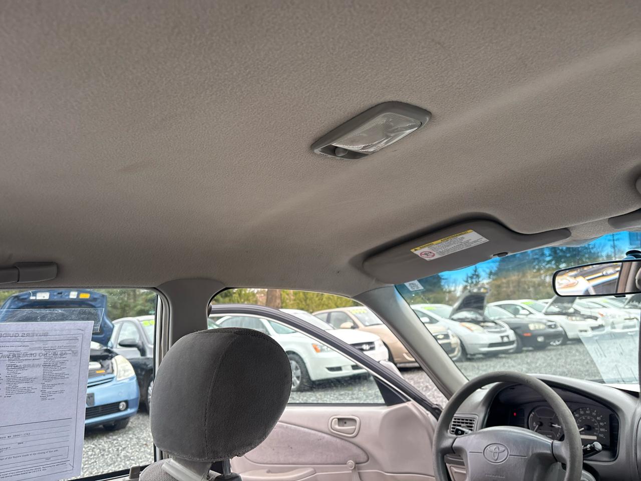 Toyota Corolla CE 2002