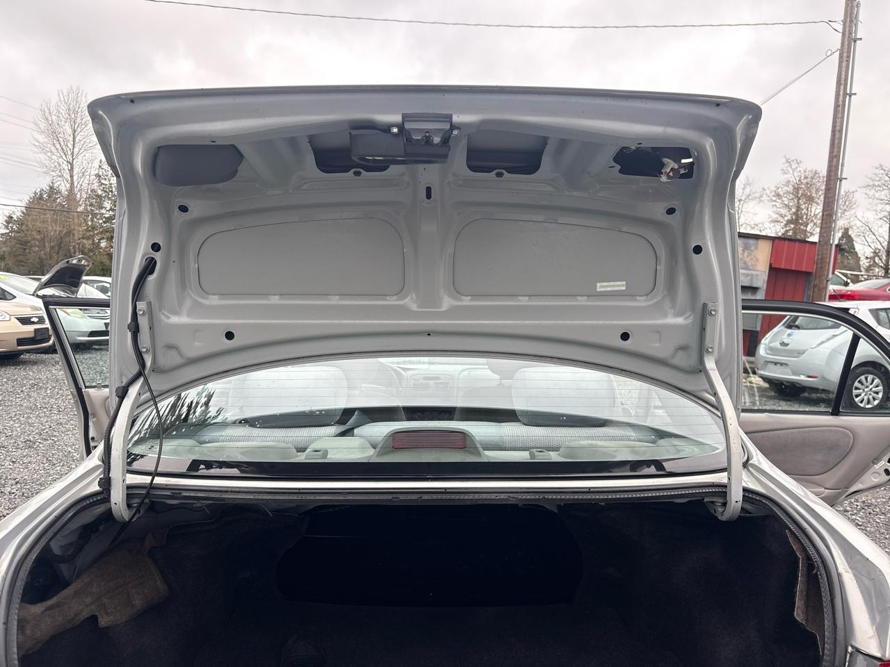 Toyota Corolla CE 2002