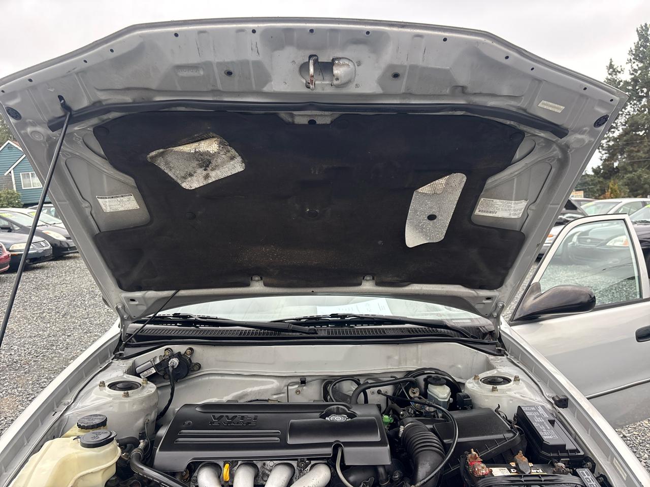 Toyota Corolla CE 2002