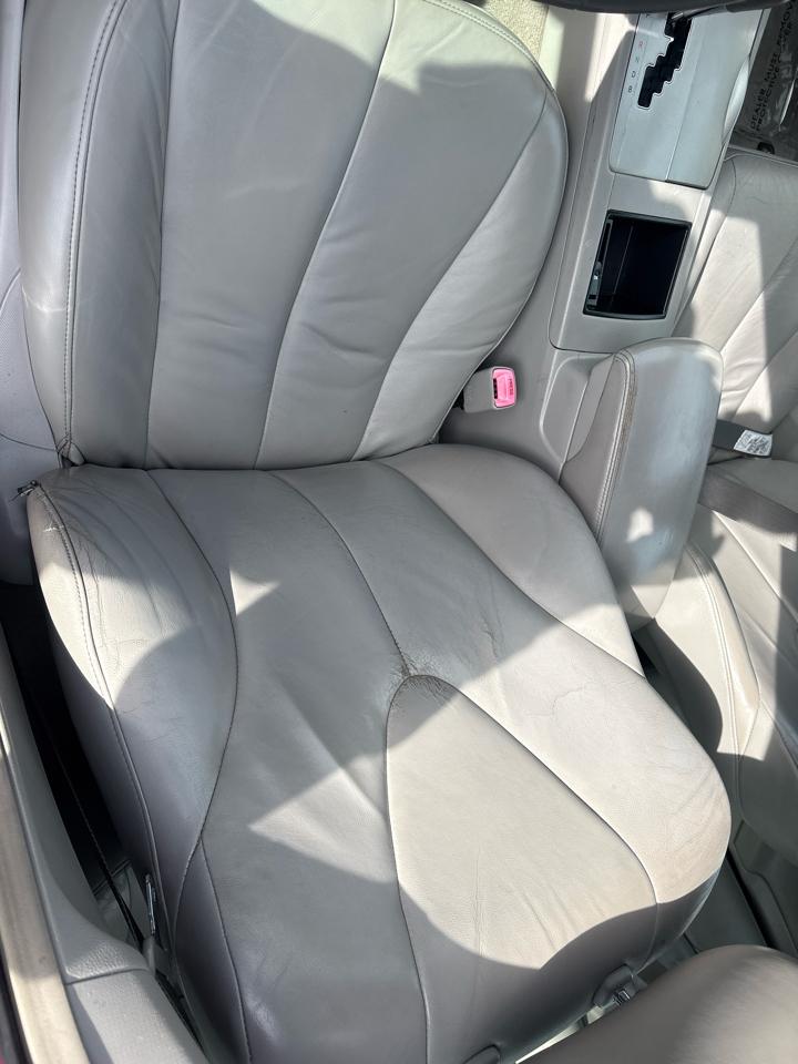 Toyota Camry Hybrid Sedan 2007