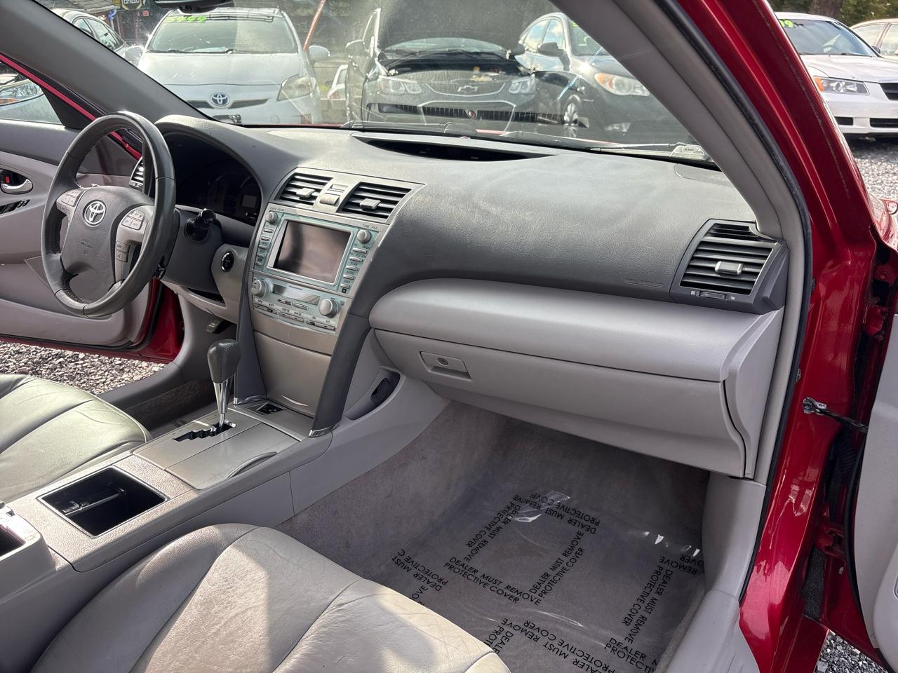 Toyota Camry Hybrid Sedan 2007