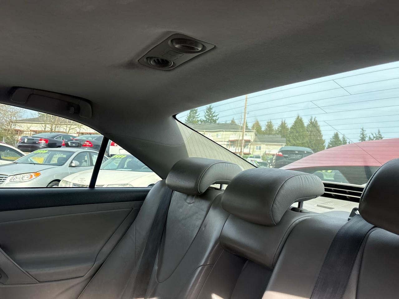 Toyota Camry Hybrid Sedan 2007