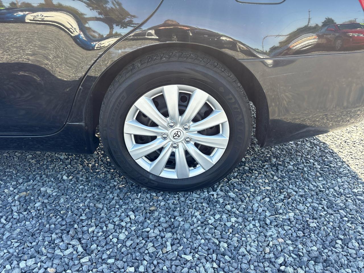 Toyota Camry Hybrid Sedan 2009