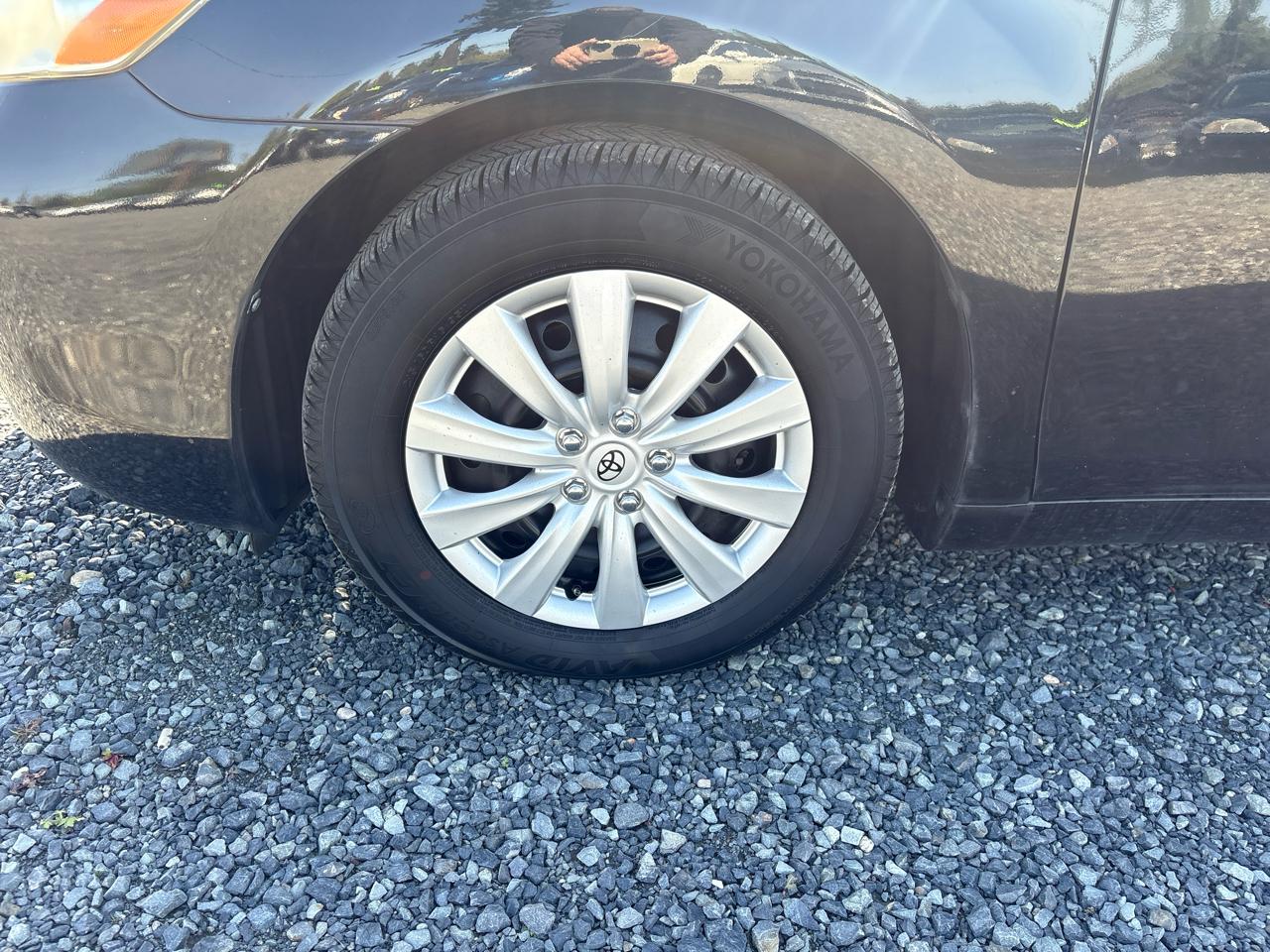 Toyota Camry Hybrid Sedan 2009